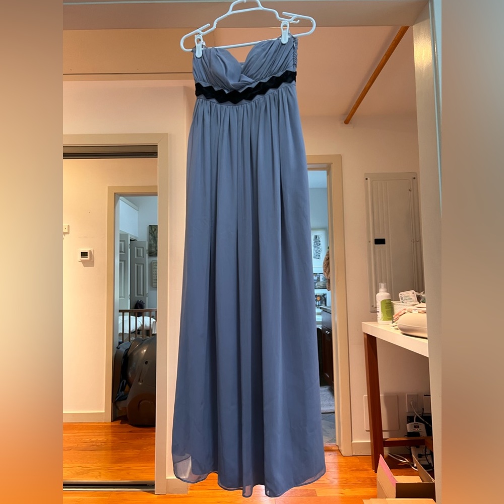 BCBGeneration Gray/Lavendar Sweatheart Formal Gown size 4